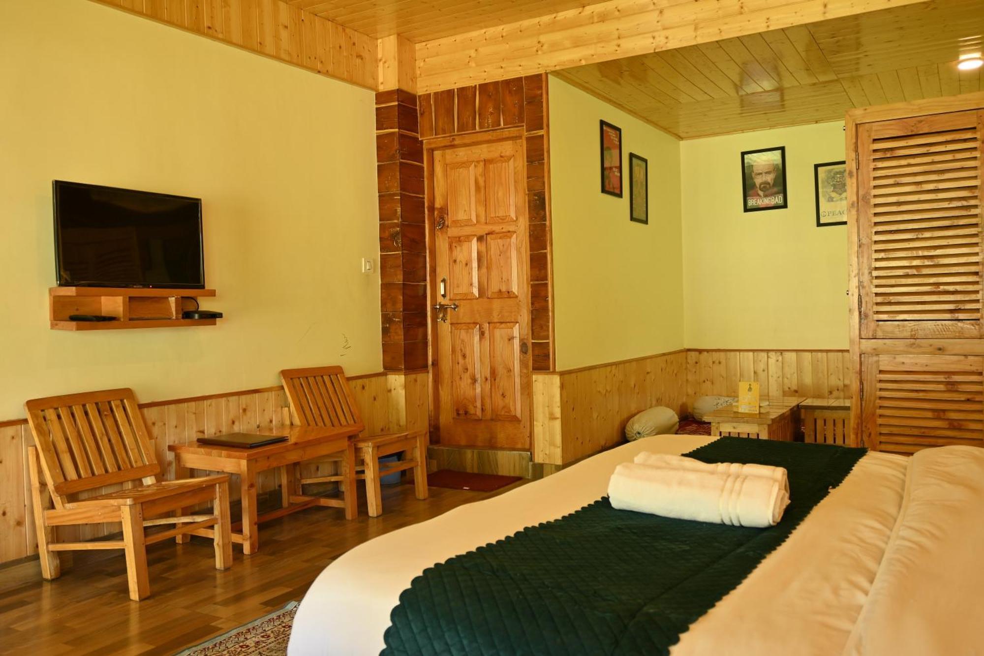 Cascade Mountain Retreat Manali Bed & Breakfast Luaran gambar